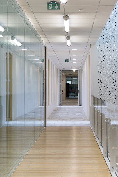 Allier l’aspect réglementaire, l’innovation technologique et le design avec les BAES d’ABB